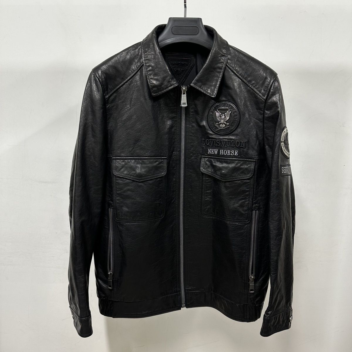 春秋新款头层油蜡牛皮夹克男时尚刺绣真皮皮衣短款翻领修身外套潮