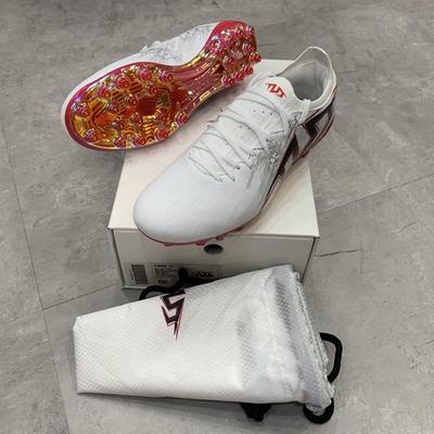 STRIKER.711超纤缓震足球鞋