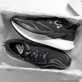 李宁秋冬款赤兔8pro跑步鞋女2025冬季新品加厚鞋面运动鞋专业跑鞋