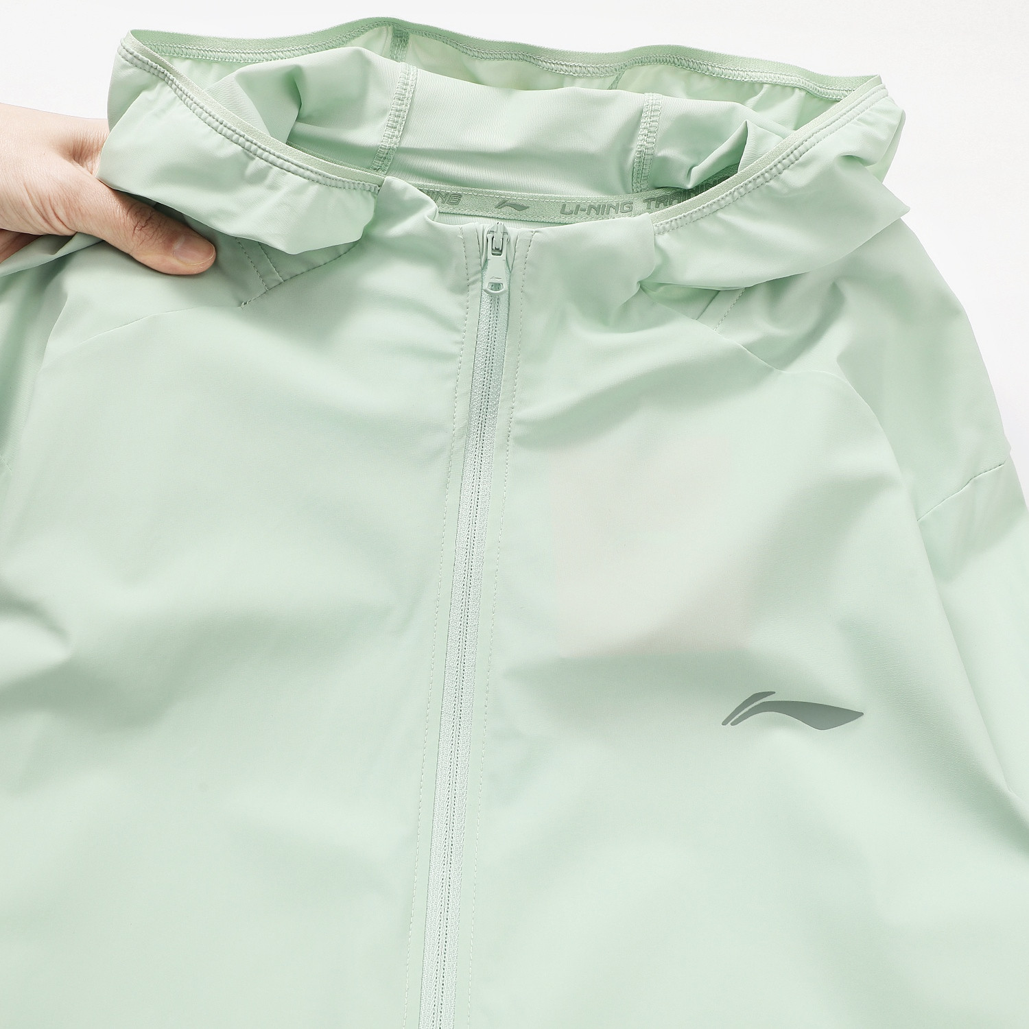 李宁轻薄运动风衣男2026春季新款健身排汗夏季防晒衣速干休闲外套