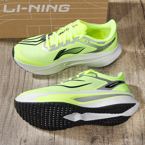 李宁飞电6C跑步鞋男2026春季新款反光䨻丝轻质透气竞速比赛跑鞋