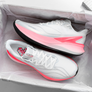 李宁秋冬款赤兔8pro跑步鞋女2025冬季新品加厚防泼水缓震运动鞋