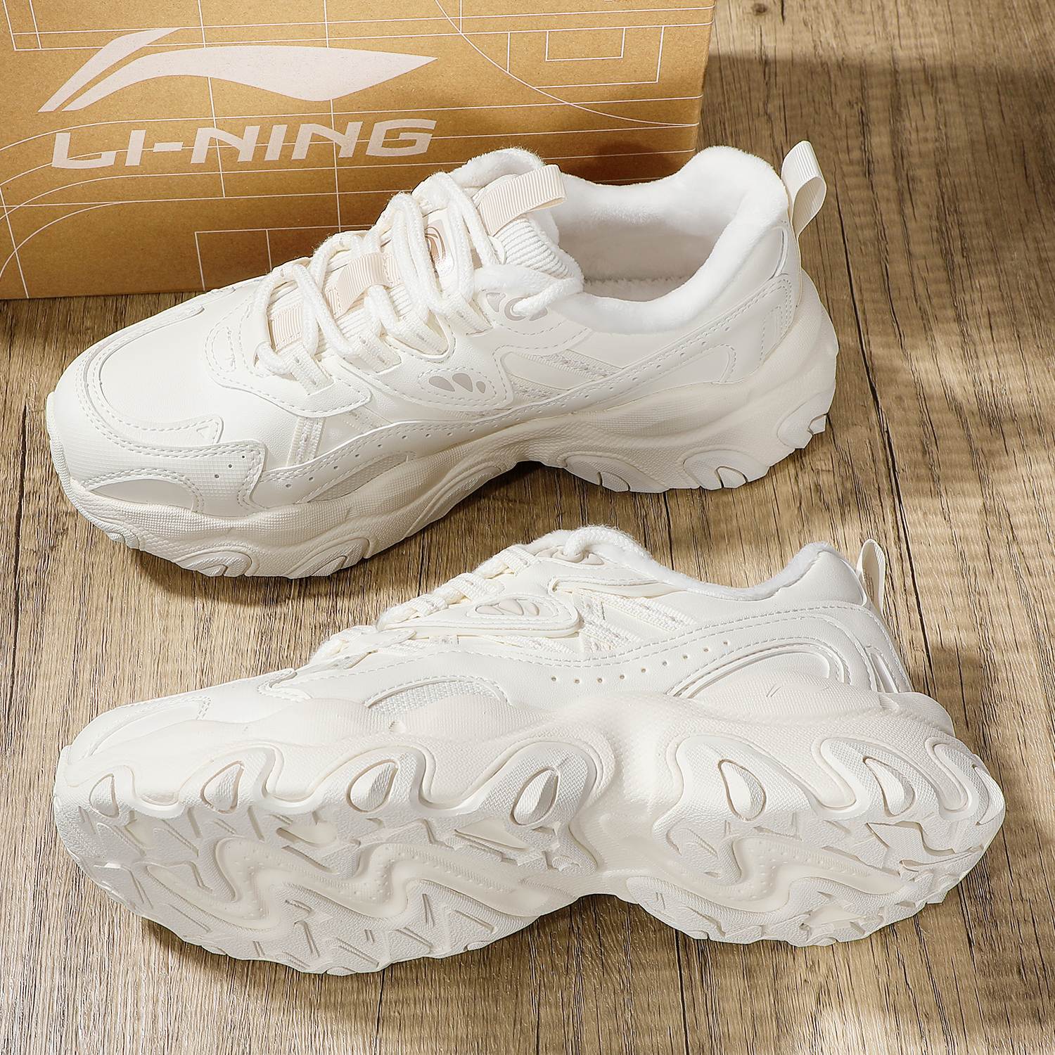 李宁休闲鞋女鞋2025冬季新款秋冬加绒猫爪鞋运动鞋复古潮流老爹鞋