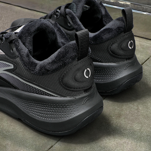 黑色秋冬保暖运动鞋 FLEECE加绒休闲鞋 新款 男2025冬季 李宁SOFT