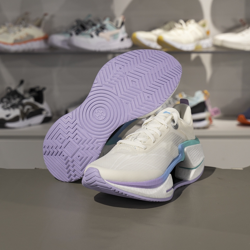 李宁绝影3ESSENTIAL跑步鞋女子2025夏季减震轻量弹速跑鞋ARRV002