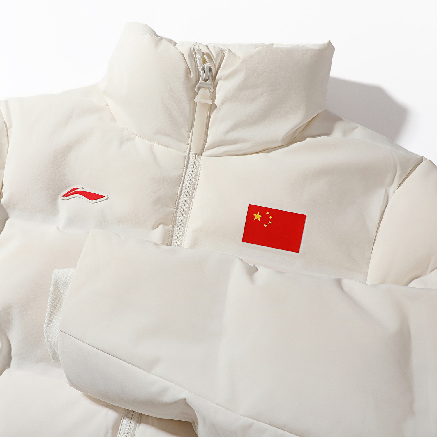 李宁国旗款短羽绒服女2025冬季新款荣耀系列90%鸭绒宽松运动外套,运动服/休闲服装,运动羽绒服,淘宝优惠券,粉丝福利购,淘宝优惠卷