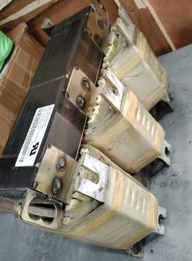 电抗器，变频器型号：ACS580-04-585A-4，