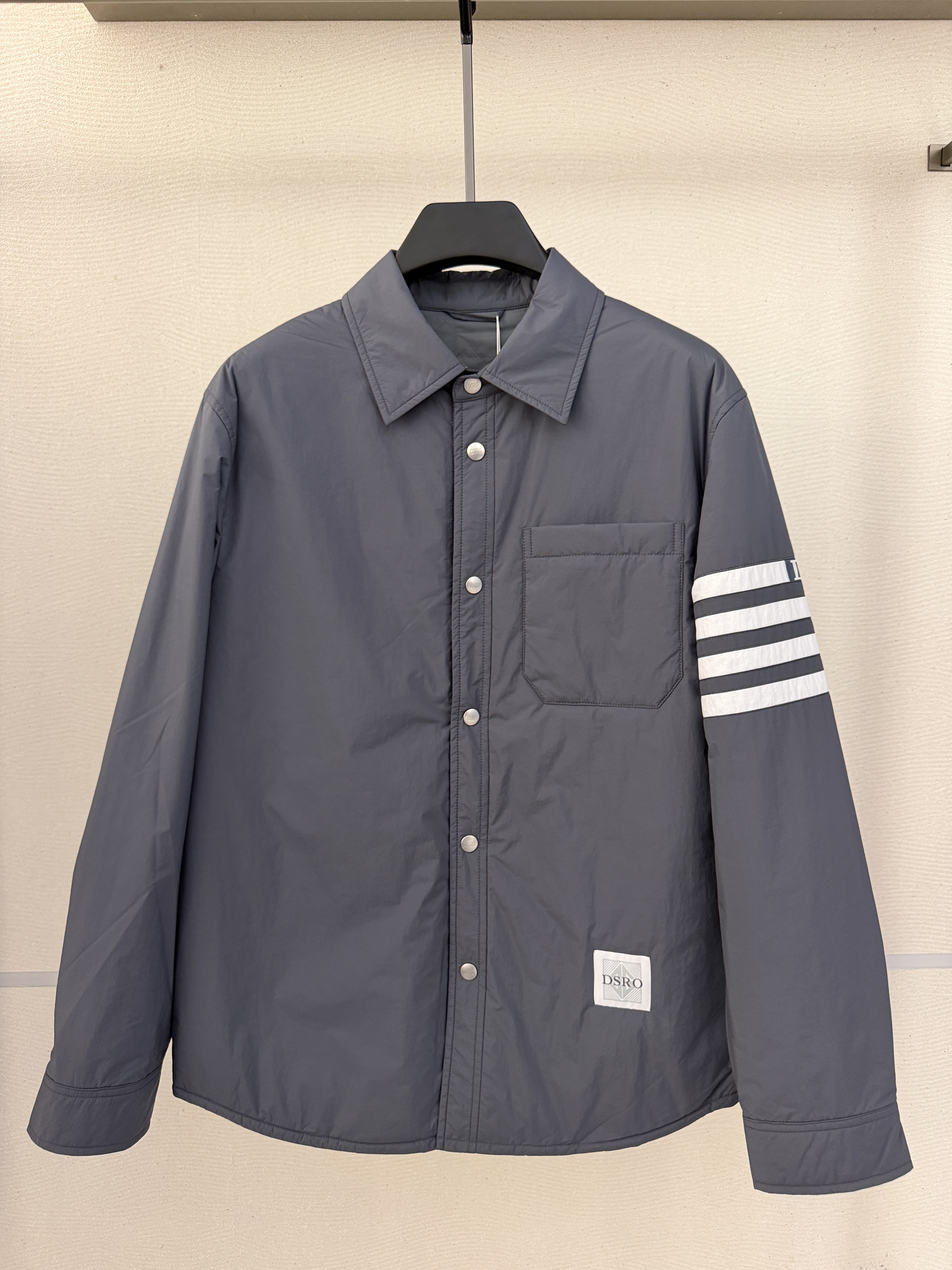 DOSERMO 25返场特价 男士手臂字母印花翻领棉服外套 660853577