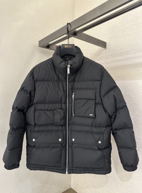 John Richmond 25秋冬新款 男士多口袋立领羽绒服 JUHBAY031088