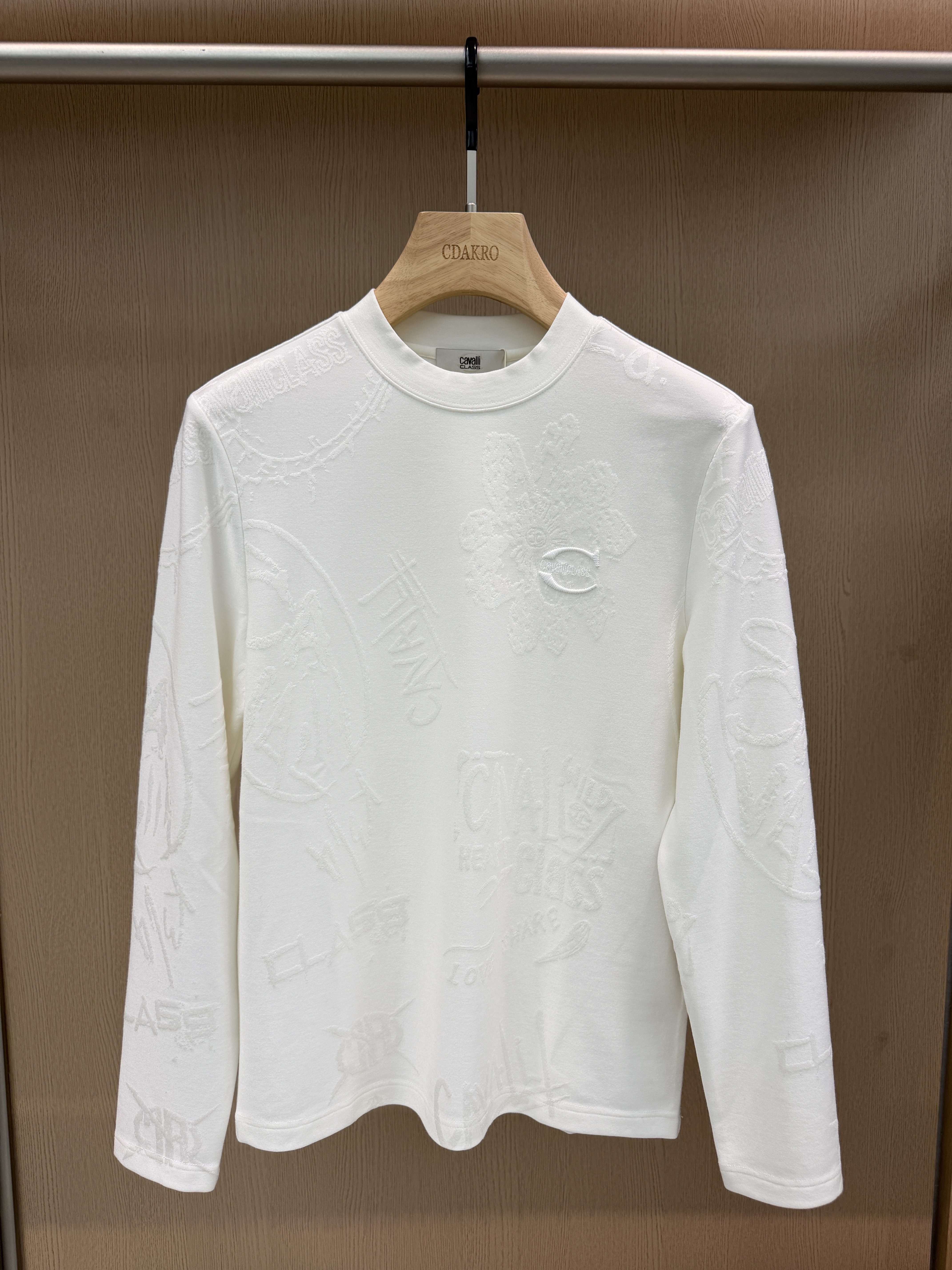 Cavalli Class男装26秋冬新款长袖T恤刺绣花版圆领款CM102F3117