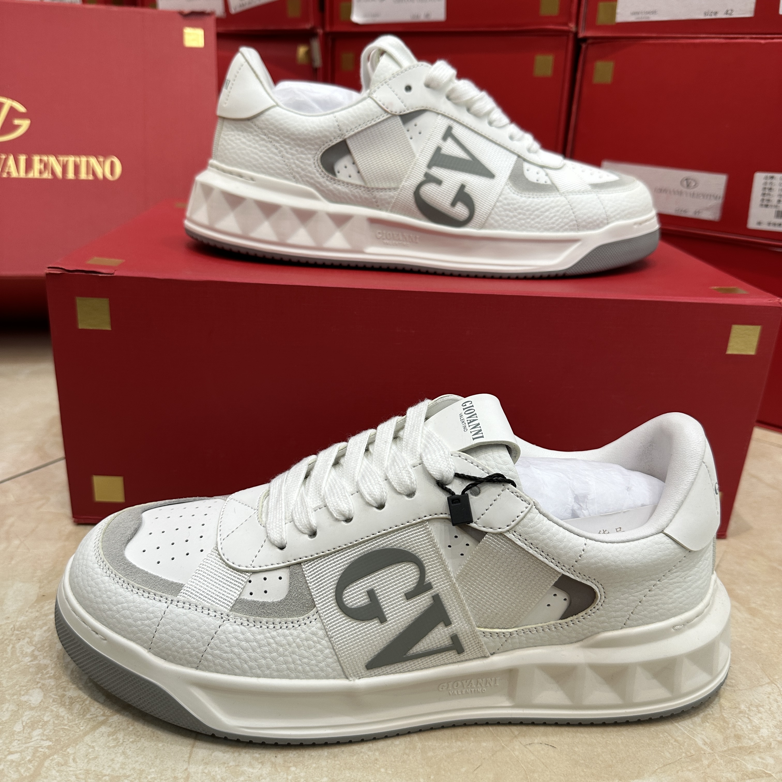 Giovanni Valentino 鼎锋秋冬推荐 男士字母系带休闲鞋GV220B001B