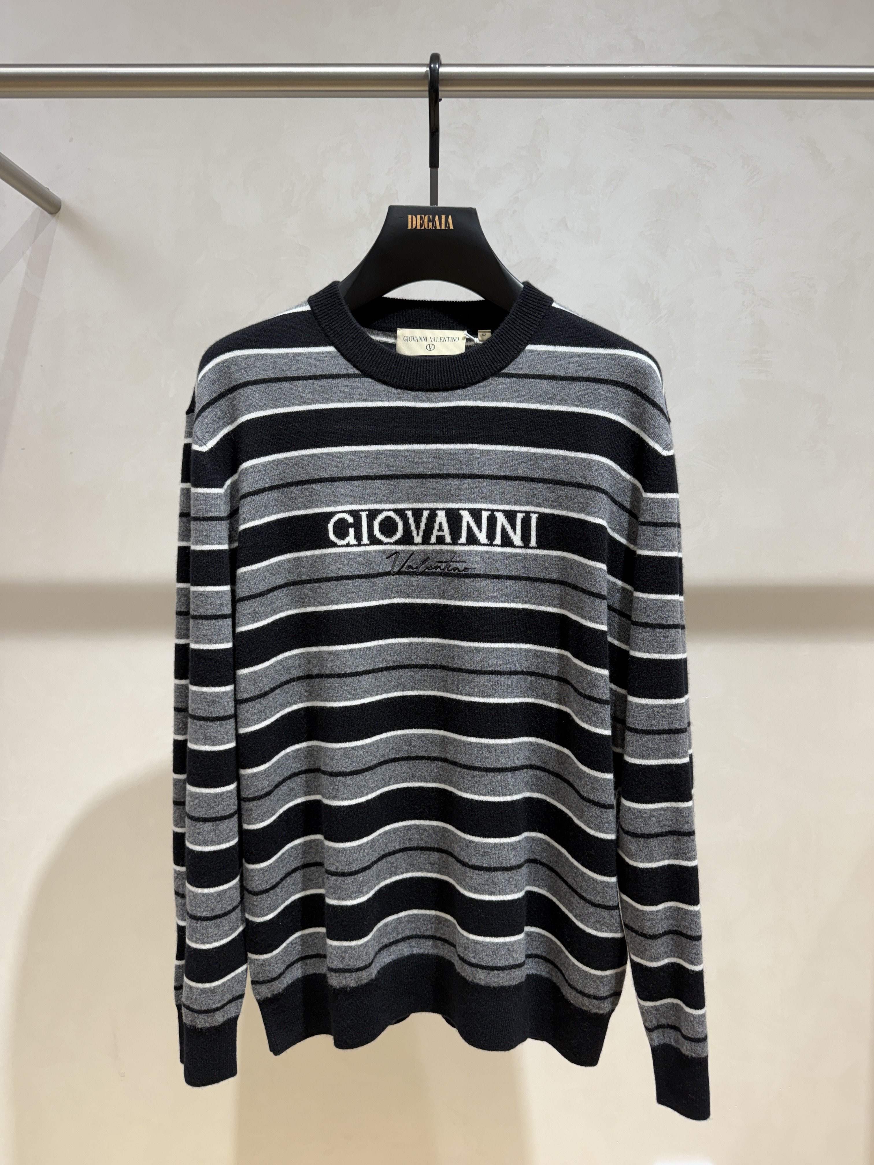 Giovanni Valentino男装26秋冬新款羊毛衫字母印花条纹VT63167625