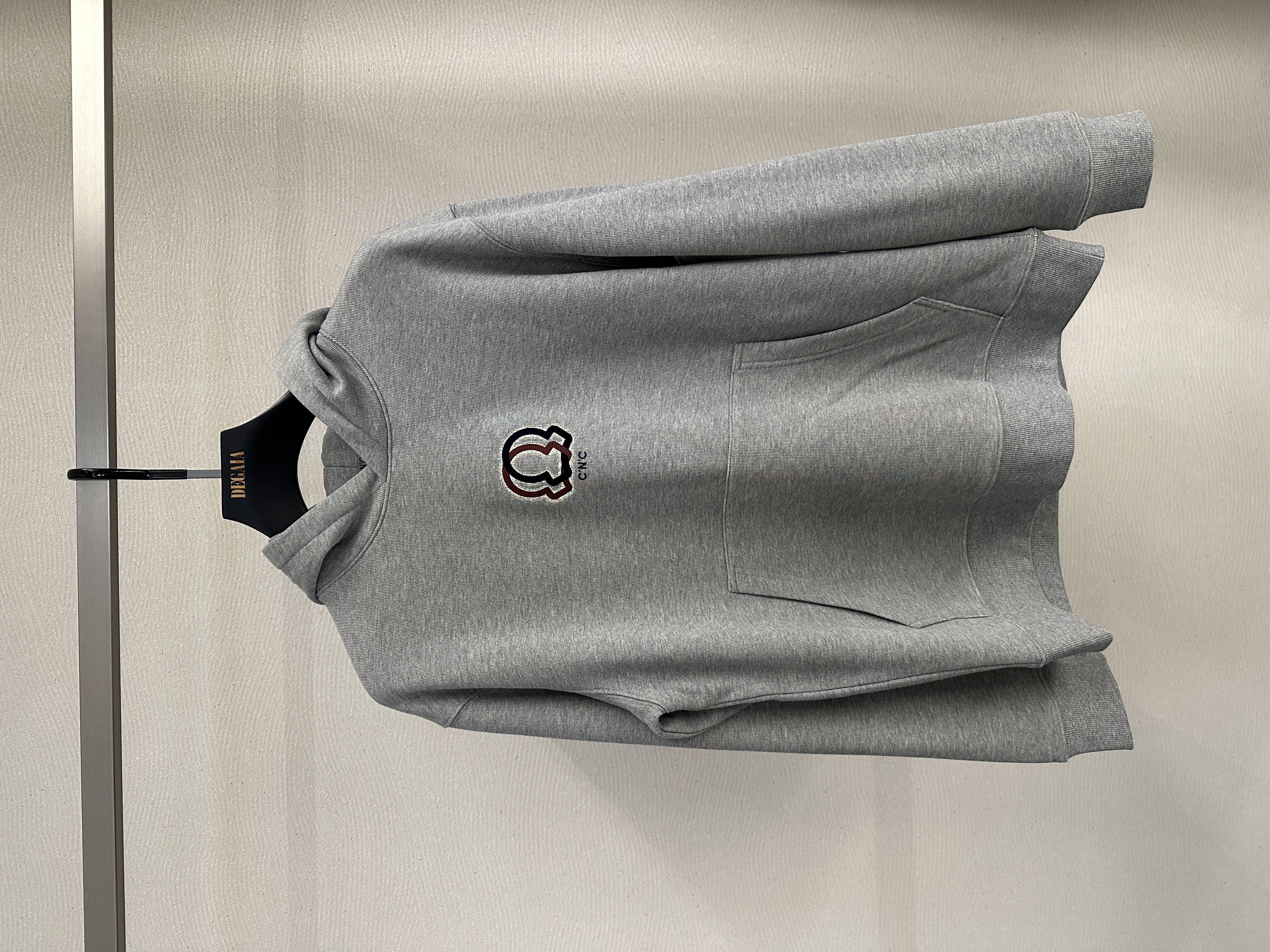 CNC 25秋冬新款 男士时尚logo印花加绒连帽套头卫衣 811G364003