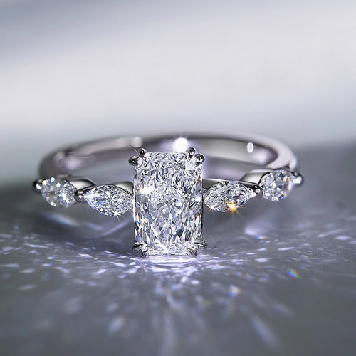 PT950铂金钻石戒指雷迪恩切钻石铂金方形轻奢高级感求婚订婚戒指