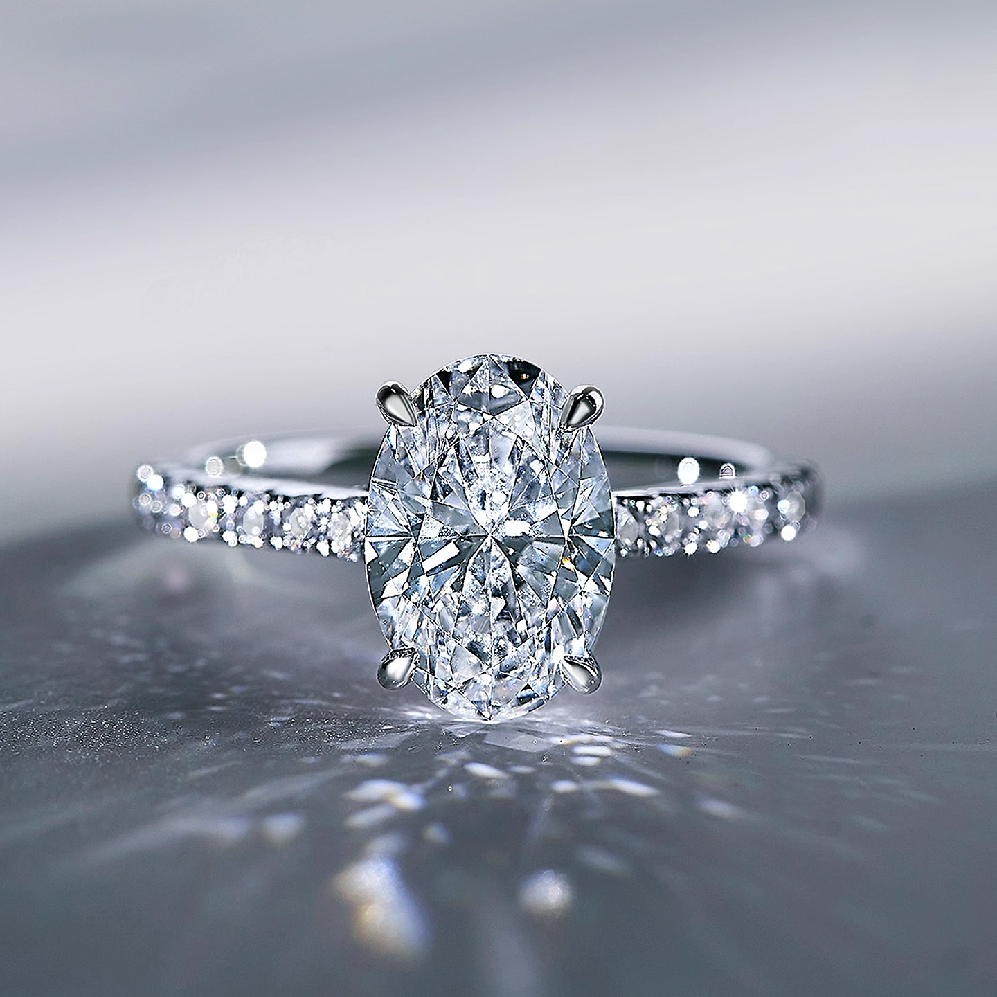 椭圆钻石戒指PT950铂金简约超闪高品质钻戒人工钻石群镶钻戒钻石