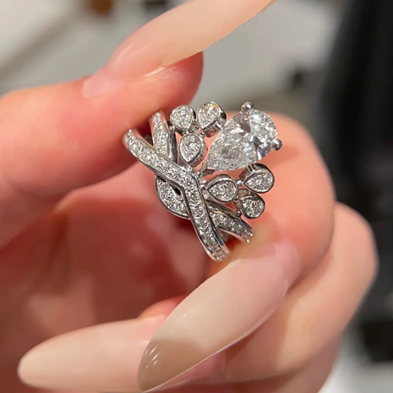 PT950铂金培育钻石尚家豪华水滴皇冠加冕钻戒BABY同款结婚戒指女