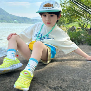 男小童炸街痞帅穿搭男童森系套装2025年小男孩潮帅气时髦多巴胺日