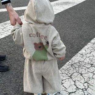 2026超火冬装 男童漂亮超好看小男孩痞帅韩 一整套女童女宝炸街套装