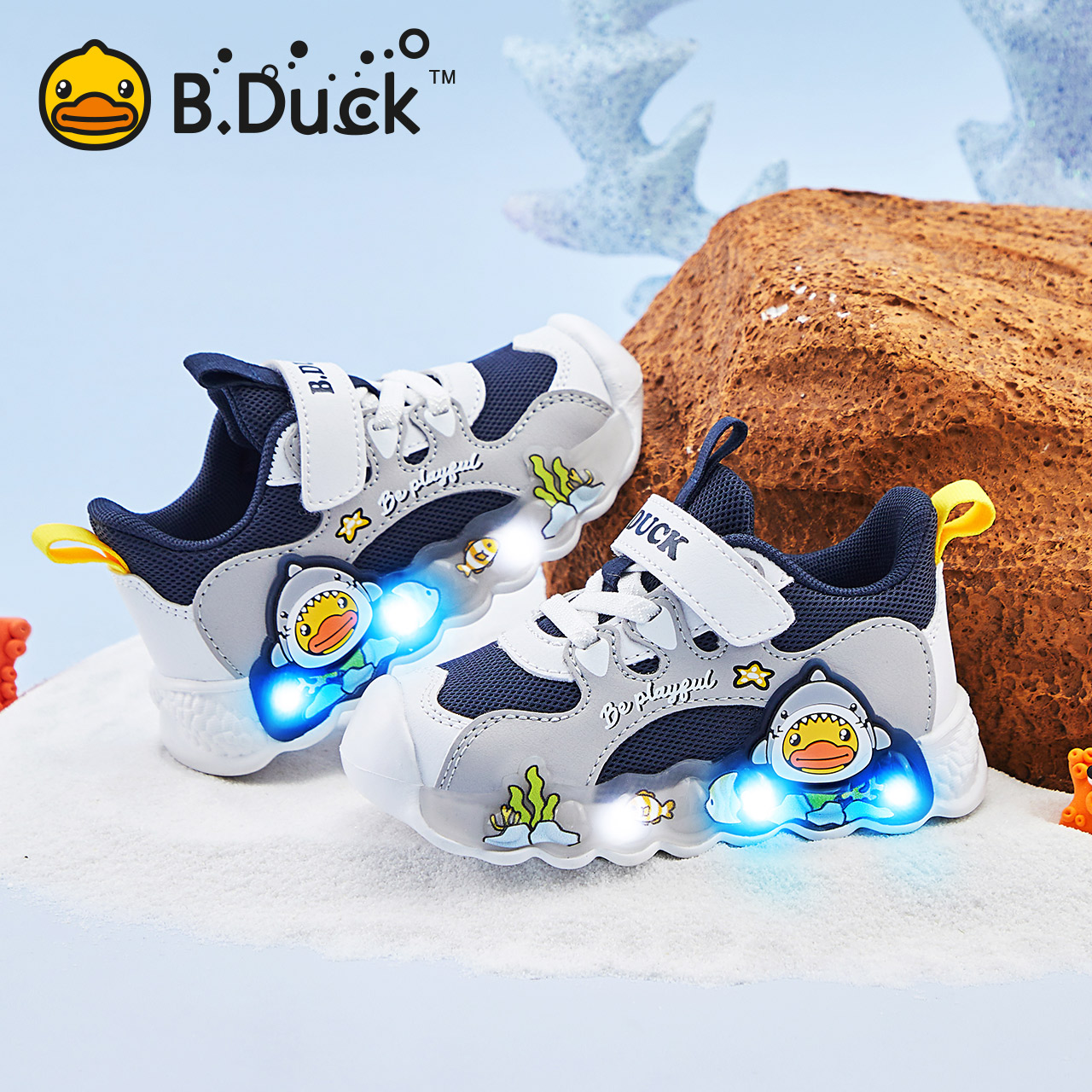 小黄鸭童鞋男童网鞋宝宝鞋子春秋新款儿童运动鞋小童亮灯鞋发光鞋