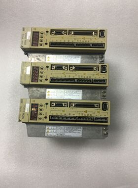 SGDM-08ADA安川二代0.8KW伺服驱动器，