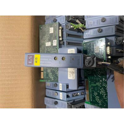 Q02CPU ，Q02HCPU，Q00JCPU各一个实物