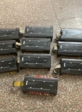 PLC扩展模块 型号CP1W-40EDR 还有9个 成