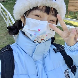 原创可爱卡通蓝色小羊羔新年氛围新款 印花三层防护口罩高颜值显白