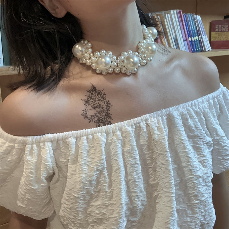 Simone走秀同款珍珠花朵造型小众设计个性夸张项链