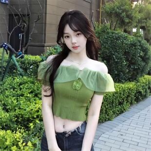 立体花朵设计短上衣 新款 法式 复古清新绿色荷叶边一字肩T恤女夏季