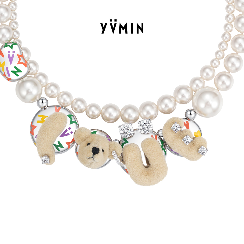 暖色系珍珠温暖串联，色彩层次细腻