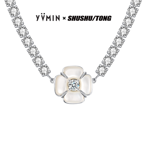 YVMIN尤目天然石四瓣花锁骨项链