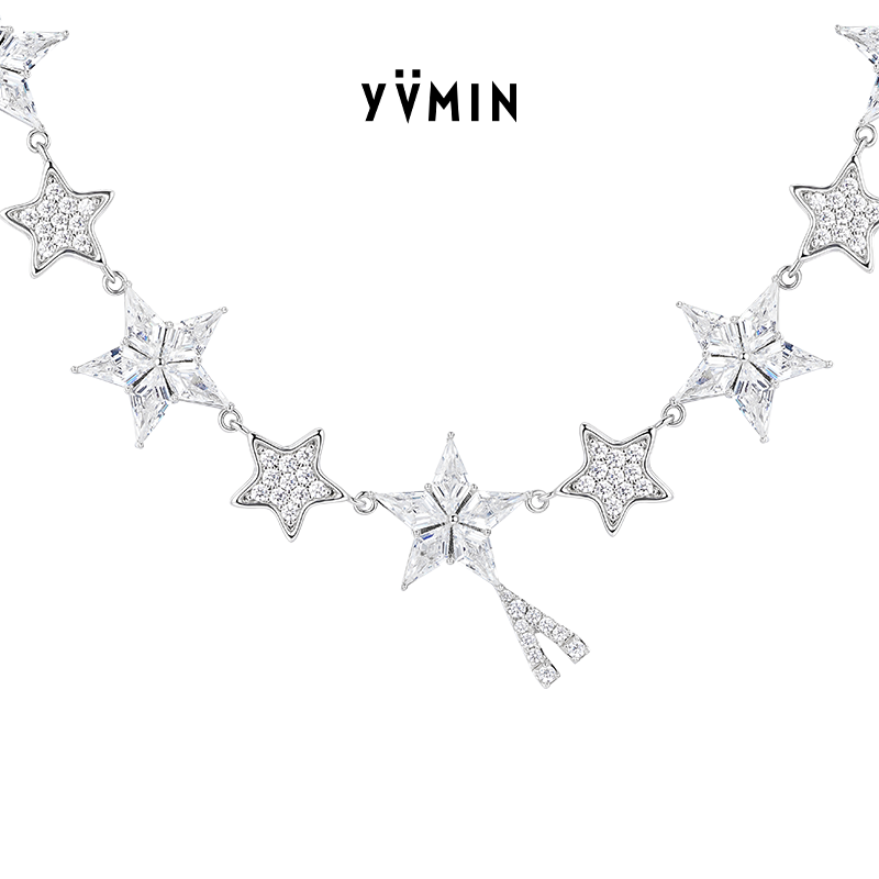 YVMIN尤目幸运星V字母项链