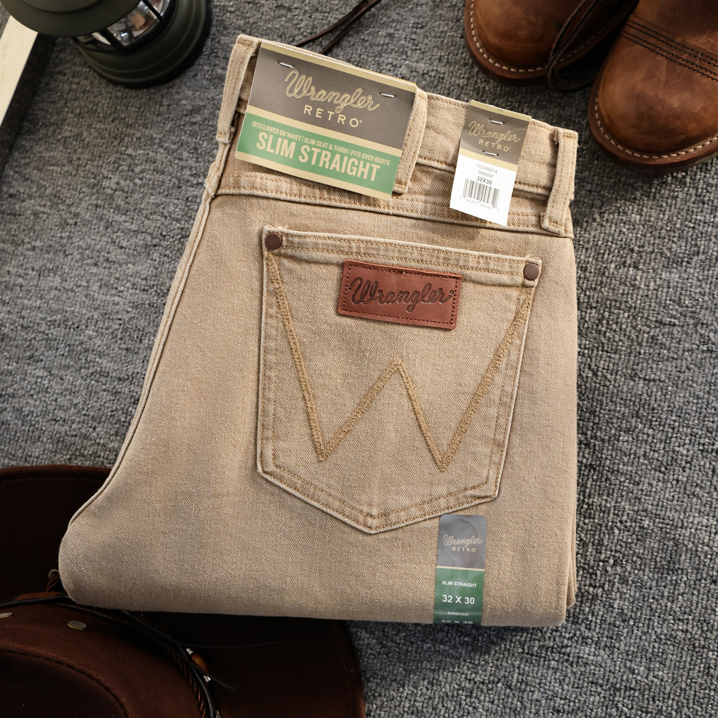 Wrangler男士低腰修身直筒牛仔裤