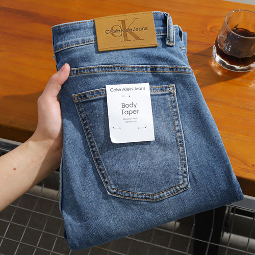 CalvinKlein修身水洗男士牛仔裤