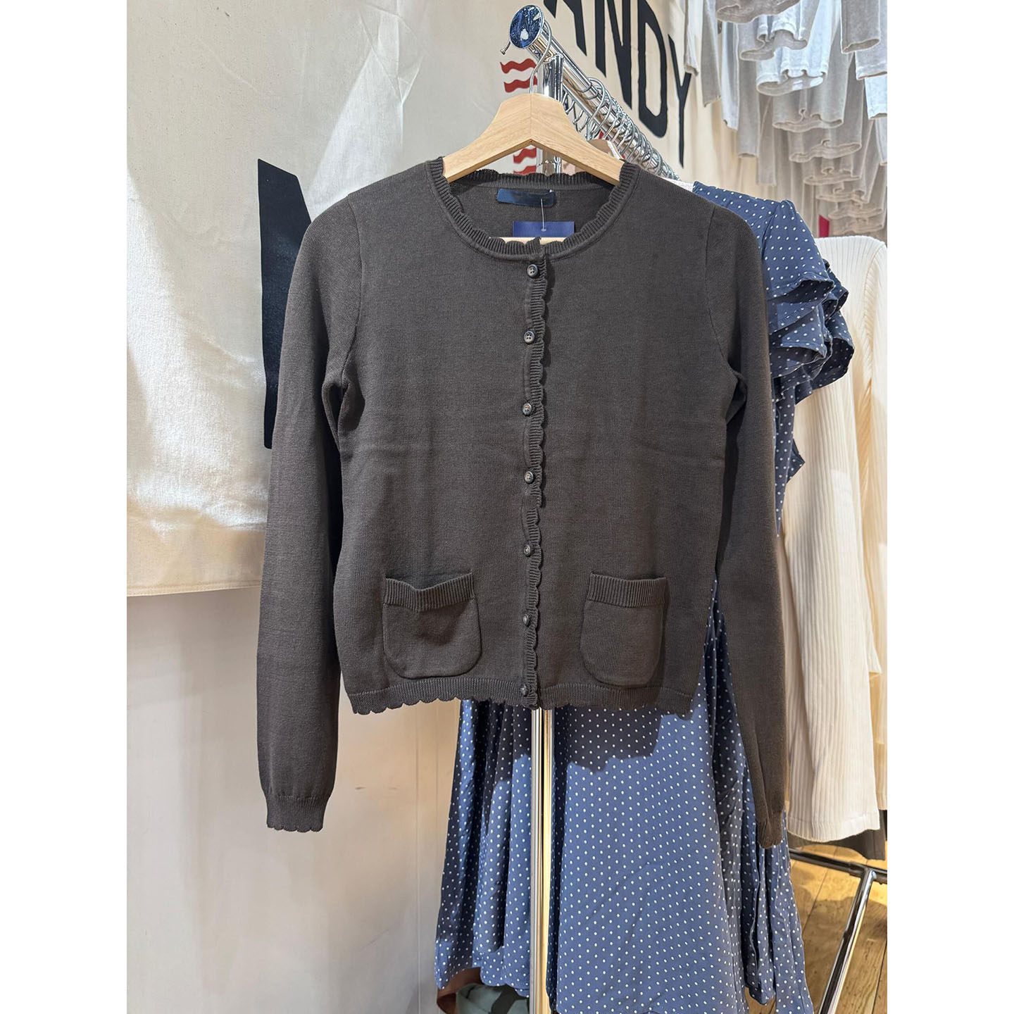 BM新款圆领花边纽扣针织开衫bm秋季口袋甜美温柔显瘦百搭外套上衣