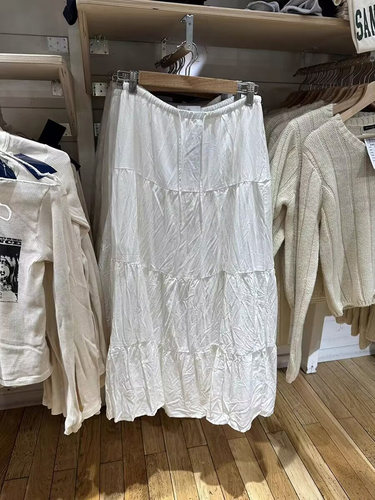 BM气质中长款半身裙女