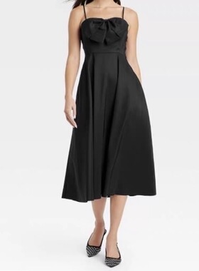 外贸单2026春季新款时尚百搭修身性感淑女黑色简约吊带大摆连衣裙