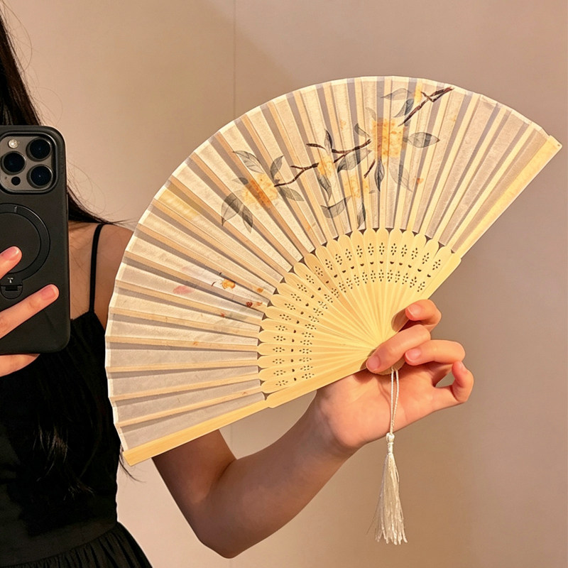 新中式流苏折扇便携手持汉服图片