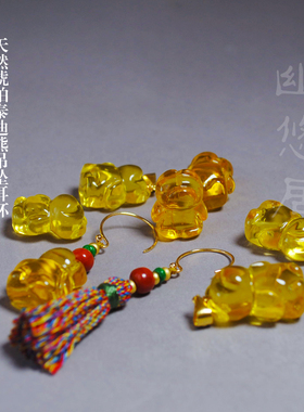 泰迪熊琥珀吊坠可爱萌日系雕刻