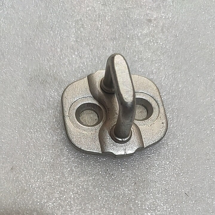 适用东风风行景逸S50EV车门锁扣锁眼锁鼻闩眼锁前门锁钩铁扣铁钩