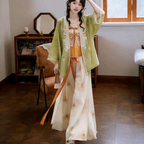 春季天丝对襟显瘦汉服套装