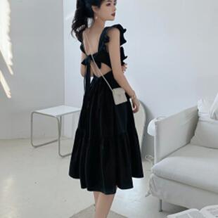 网红风性感露背连衣裙女冬季新款收腰小个子设计感蝴蝶结绑带裙子