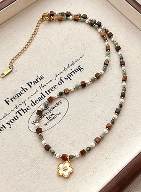 钛钢彩色天然石串珠贝壳花朵项链女高级感轻奢小众设计叠戴锁骨
