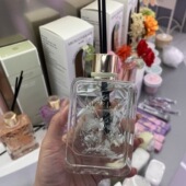 夏克露丝一舞倾心女士倾城之恋玉兰淡香少女挥发液香薰摆件卧室