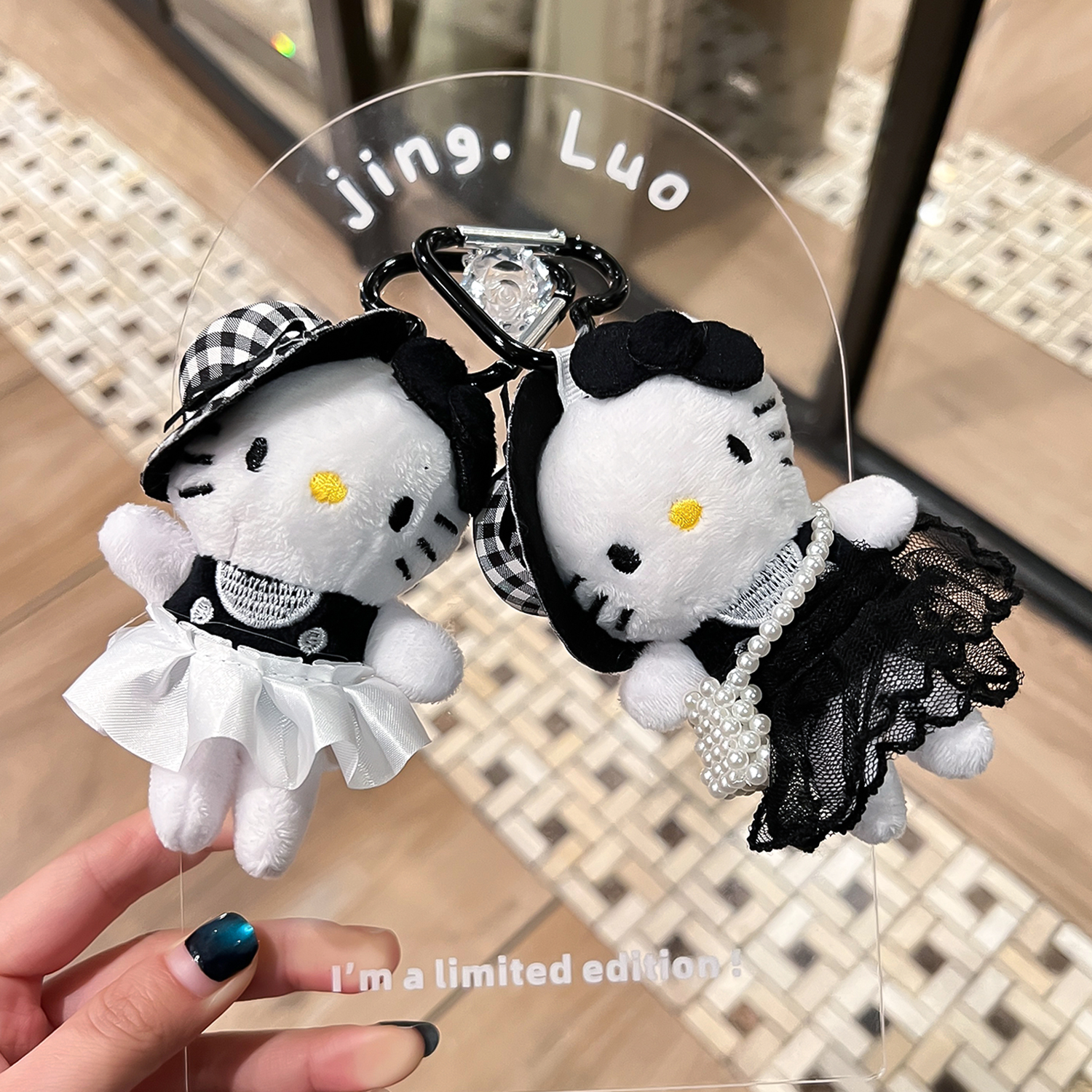 汽车钥匙扣hellokitty挂件可爱凯蒂猫玩偶公仔包包挂饰女2025新款