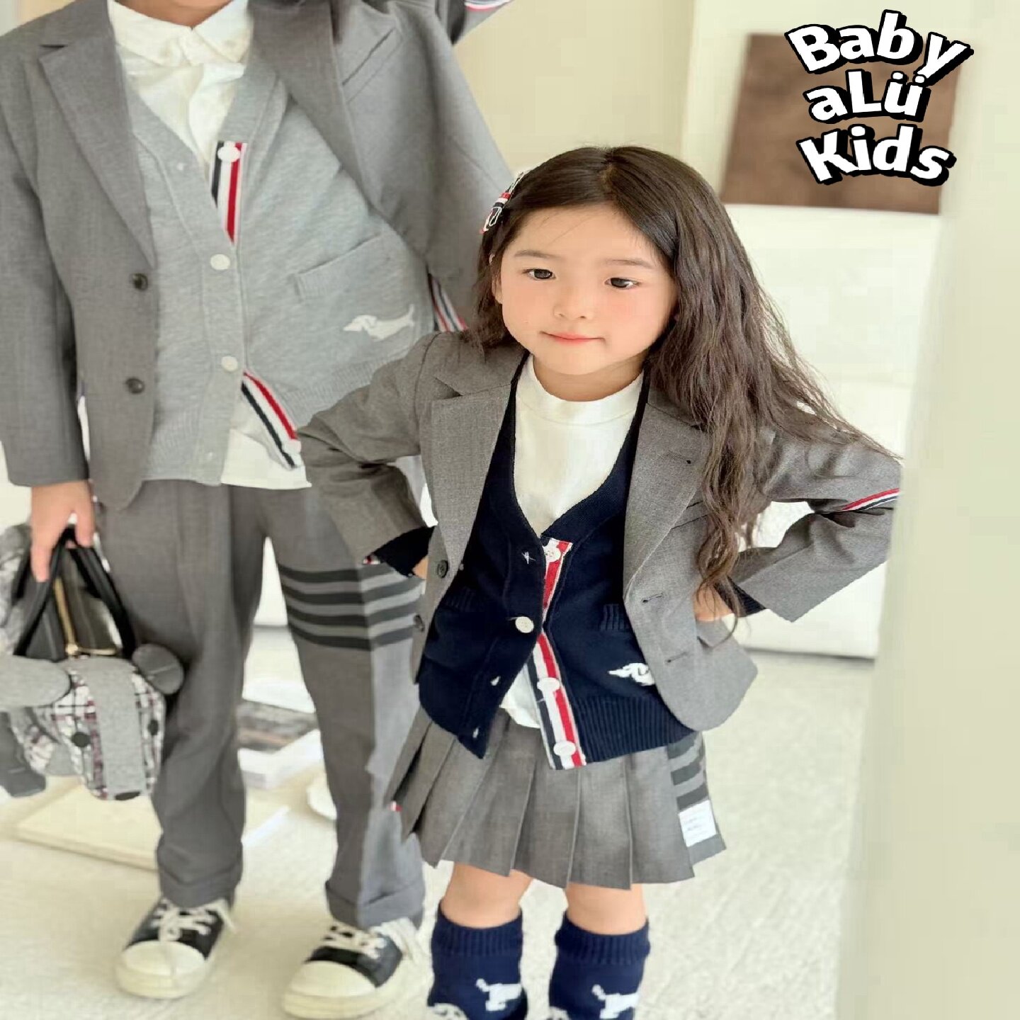 BabyaLu童品 25春秋儿童男女宝TB四道杠西装衬衫百褶裙学院风套装