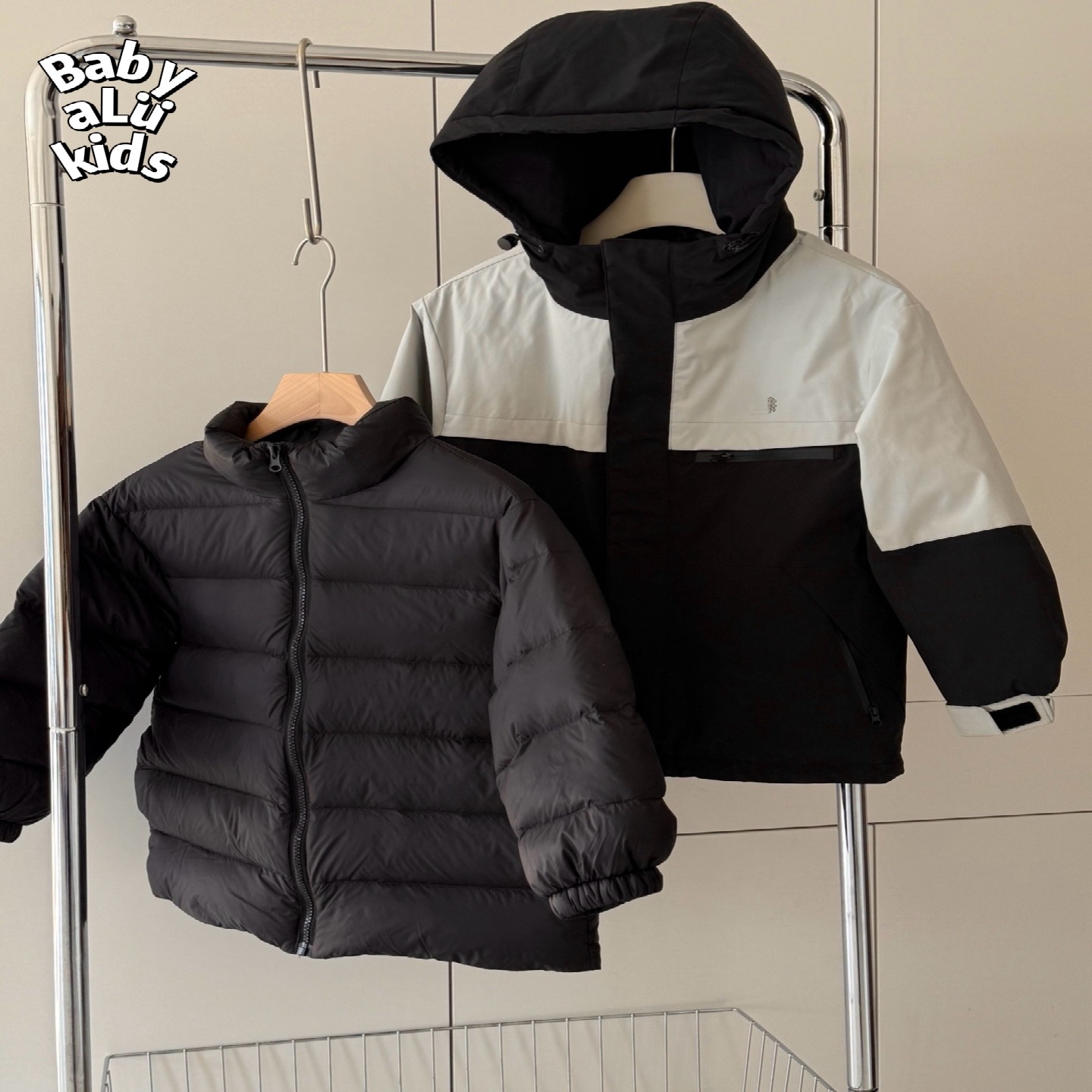 儿童三合一可拆开羽绒服