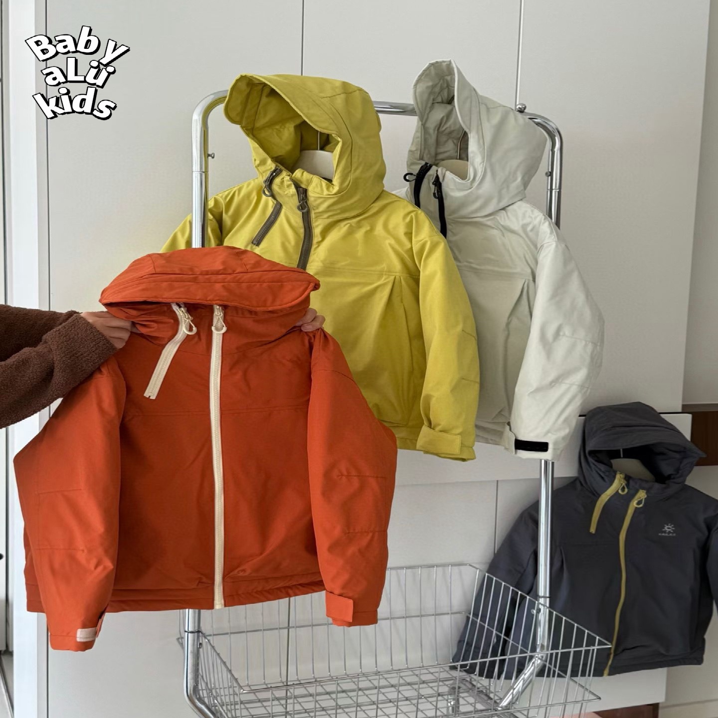 儿童户外防风冲锋衣羽绒服