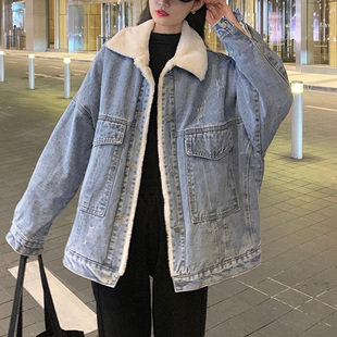 加绒加厚牛仔棉衣女士冬季2025新款宽松百搭懒惰风羊羔毛棉服外套