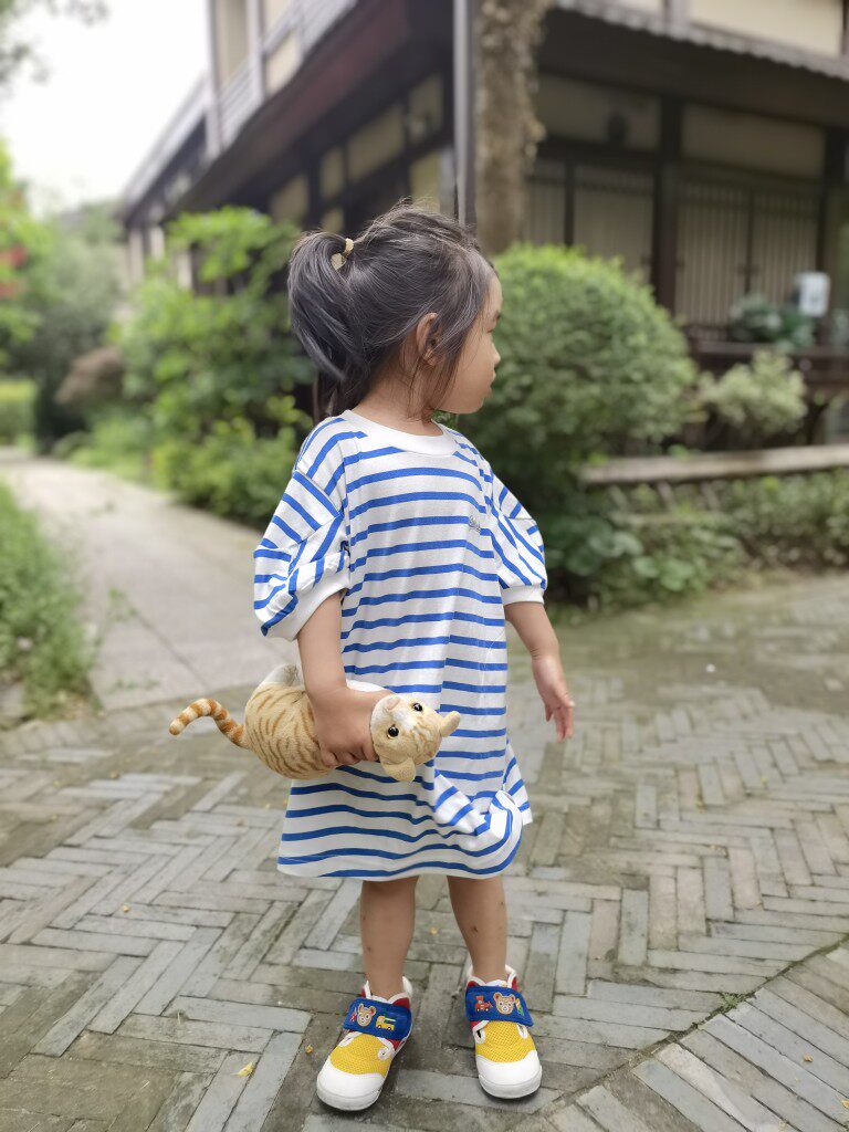 全新日单潮牌G条纹女童连衣裙可亲子